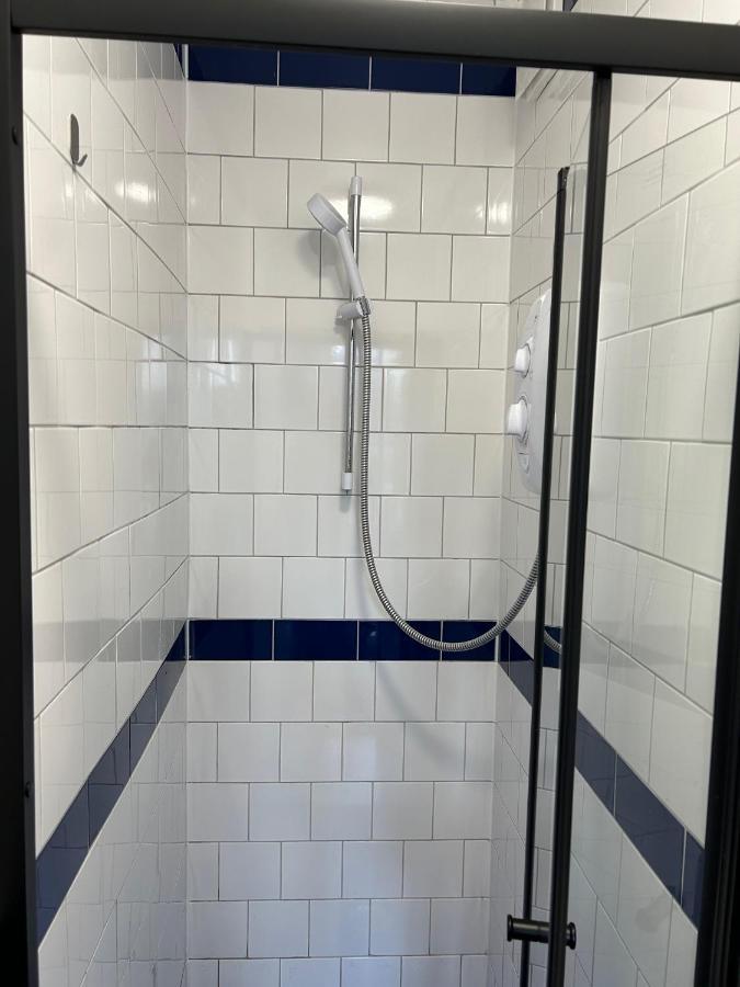Cricketers Hostel لندن المظهر الخارجي الصورة